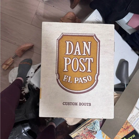 Black and White Cowboy Boots - Picture 6 of 7